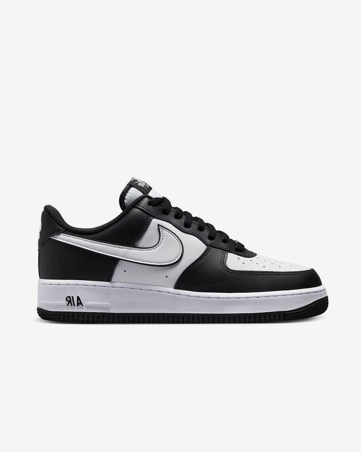 Nike Air Force 1 '07