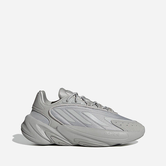 adidas Ozelia 