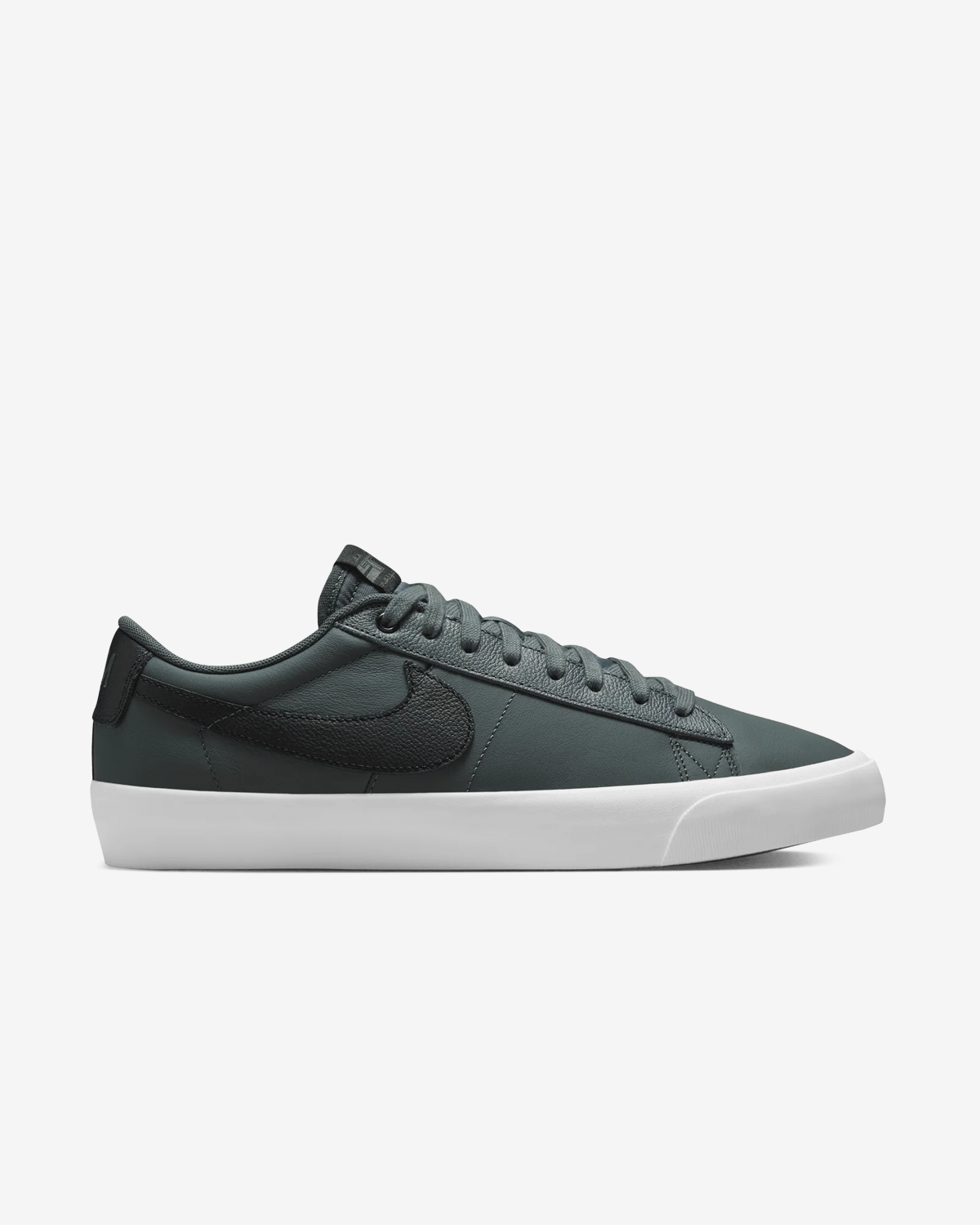 Nike SB Blazer Low Pro GT